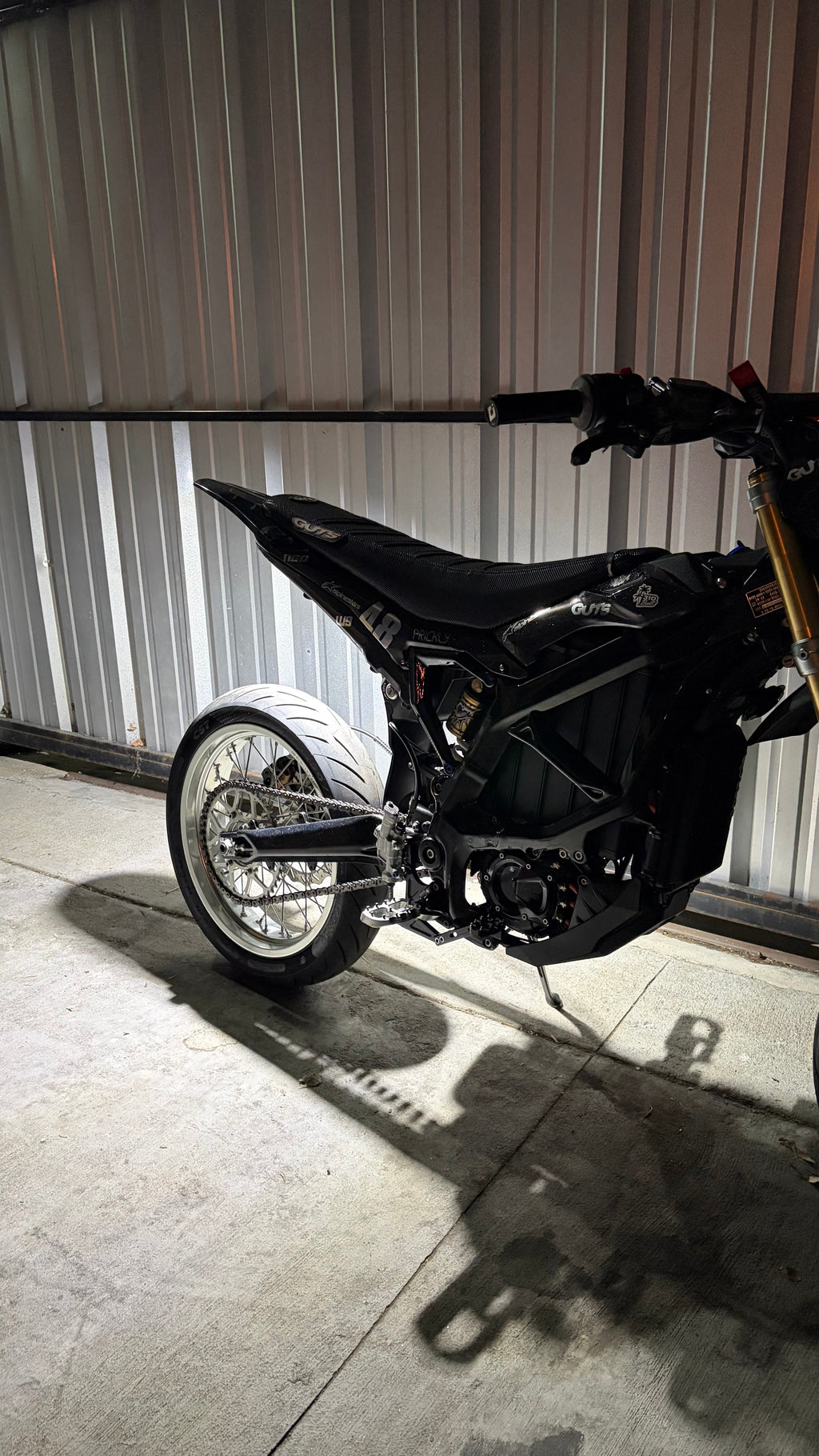 V2 Ultra Dual Rocklight+Tail light (Plug and play)